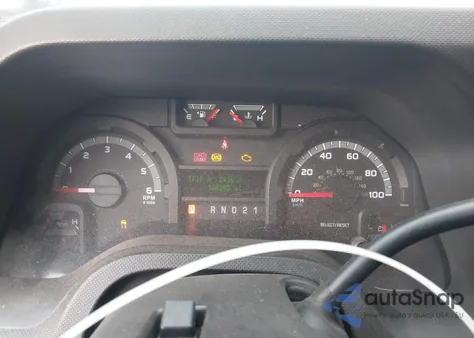 2010 Ford E-350 Super Duty Xl/Xlt из США, поврежденный, VIN 1FBSS3BL8ADA01178